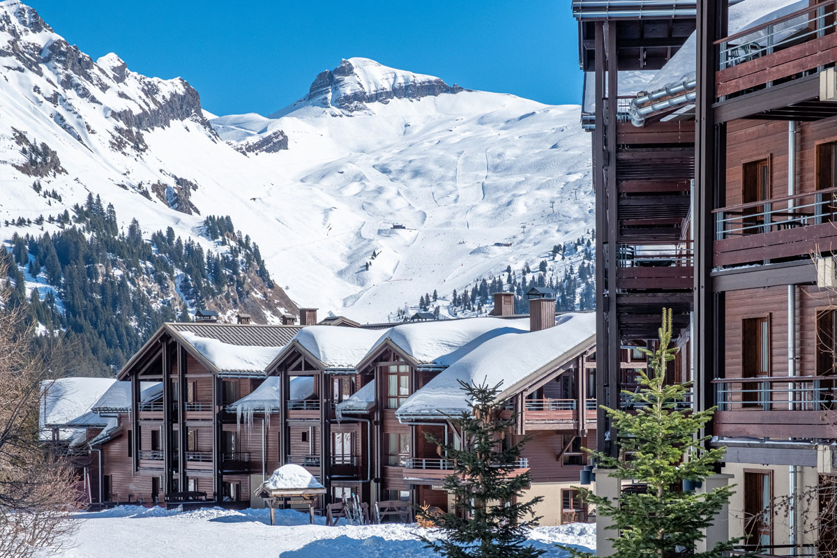 Views of Flaine's ski runs overlooking the Residence Les Terrases d'Eos - Insider Guide