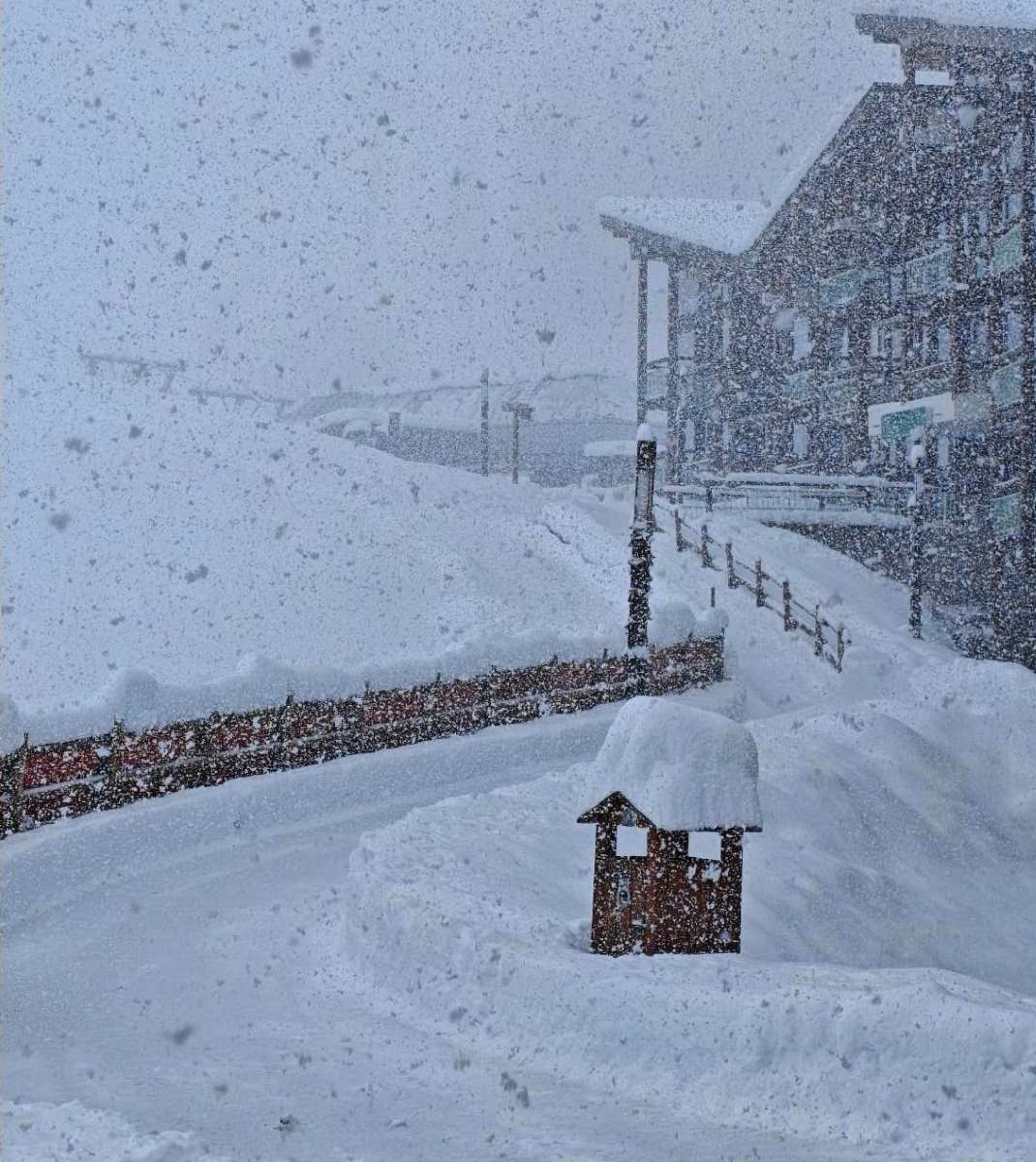 Les Arcs from FB page 25Nov