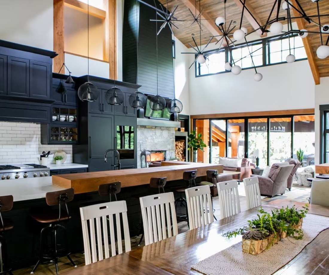 Falcon Cottage, Whistler, open plan kitchen living dining