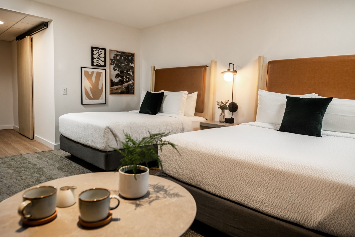 Forest Park Hotel - two double beds