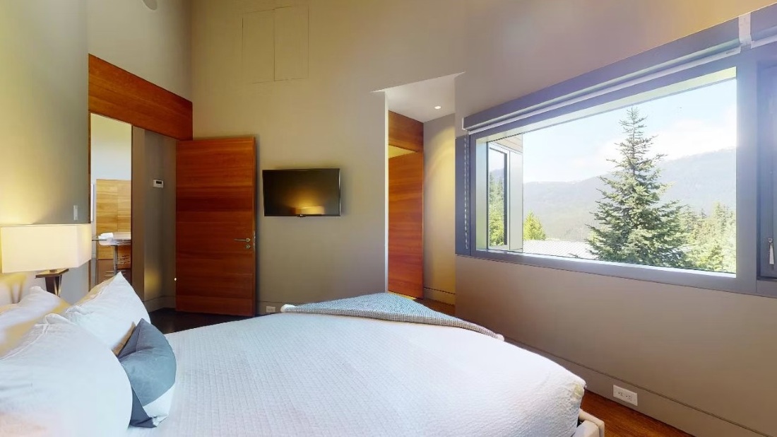 High Point Villa, Whistler, Kadenwood, bedroom