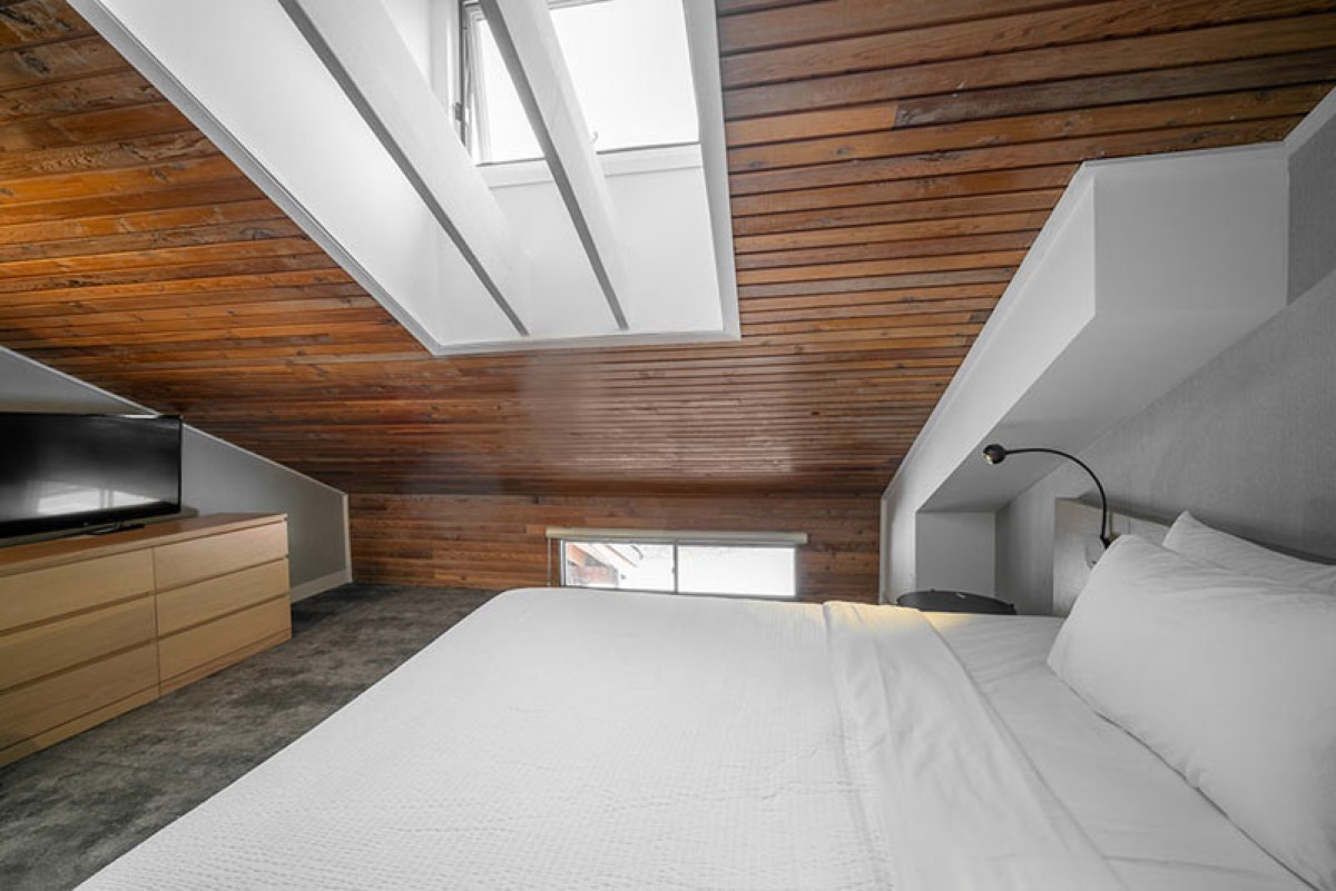 Lake Louise Inn, Lake Louise, one bedroom with loft, loft room