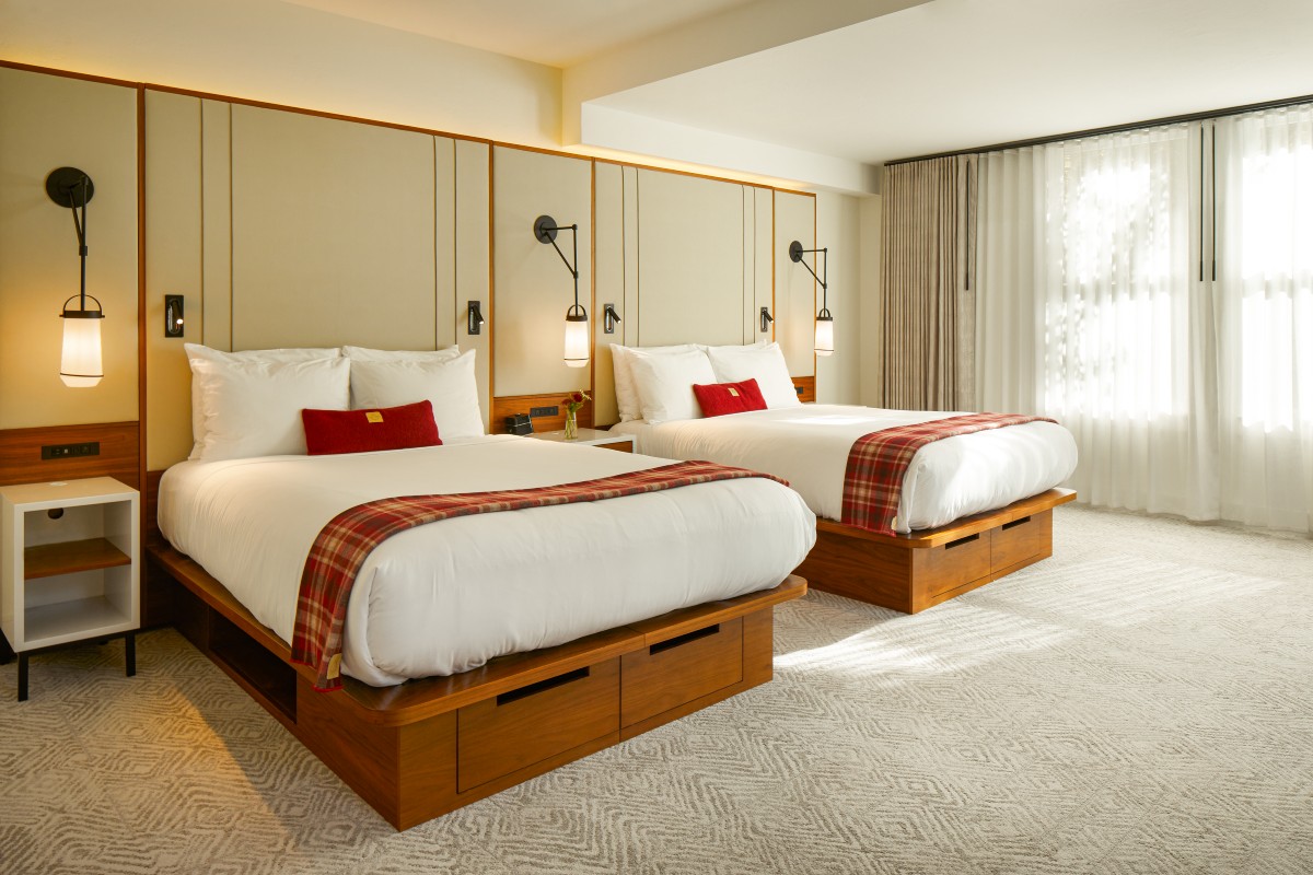 Limelight Aspen - two queen beds hotel room
