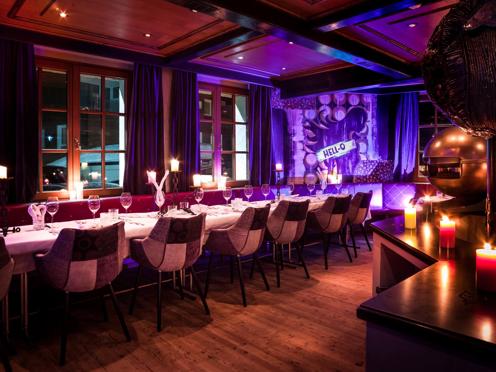 Raffl’s Tyrol Hotel, St Anton - contemporary restaurant with candles