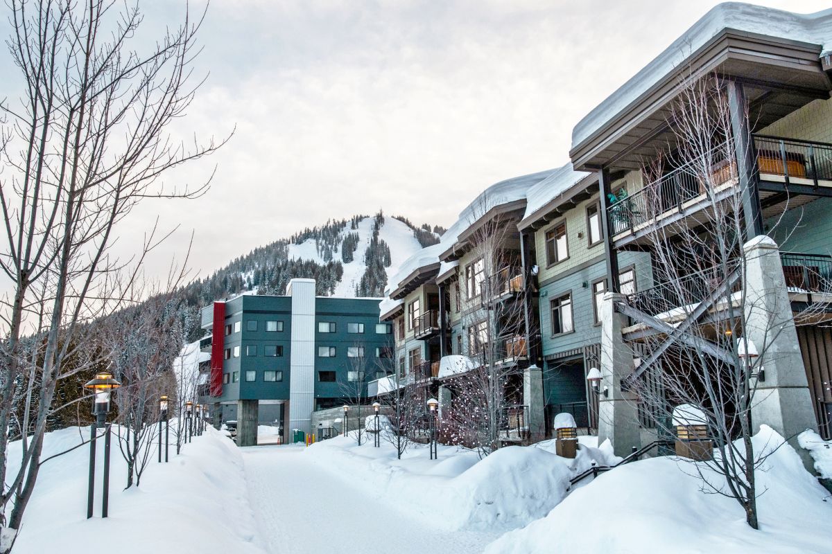 Red Mountain Resort, Slalom Creek Condos - exterior snowy