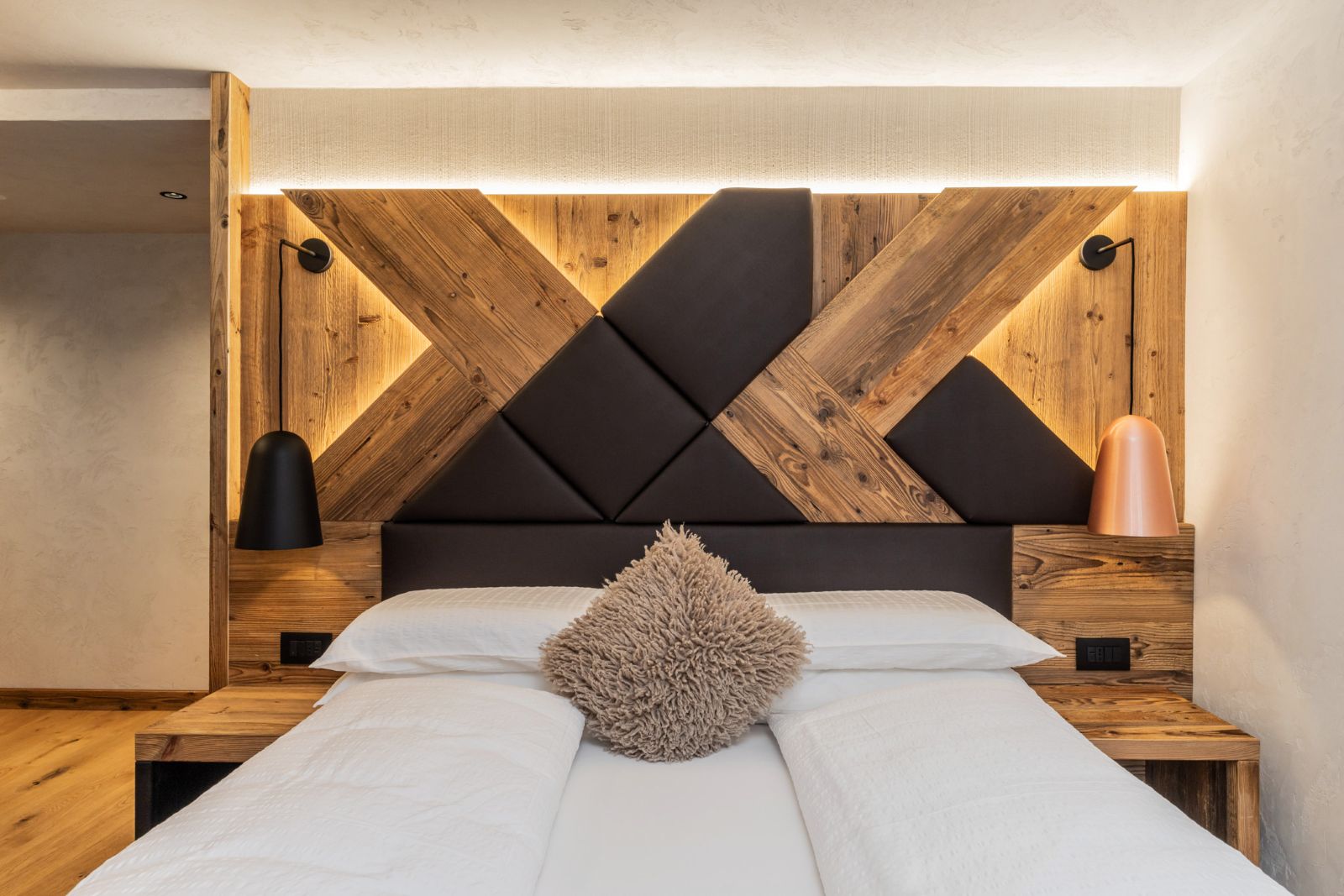 Sporthotel Romantic Plaza, Madonna di Campiglio - double room with Alpine chic decor