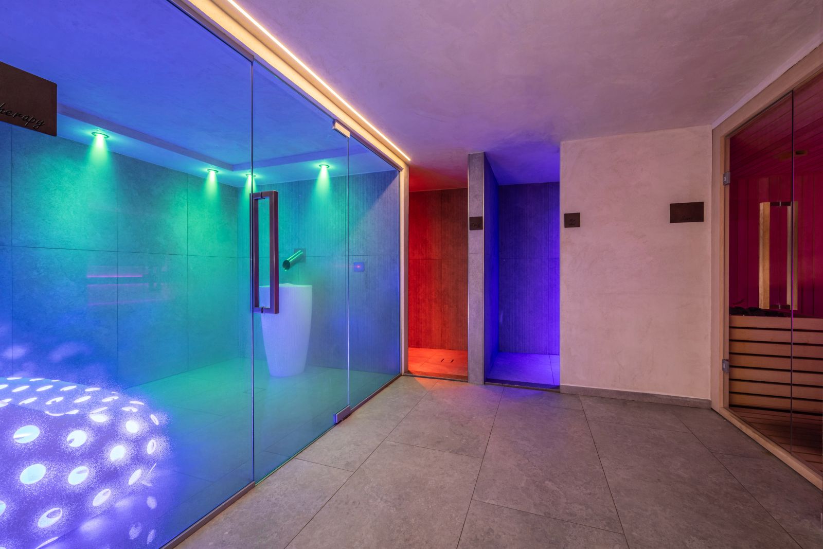 Sporthotel Romantic Plaza, Madonna di Campiglio - steam room and sauna at the spa