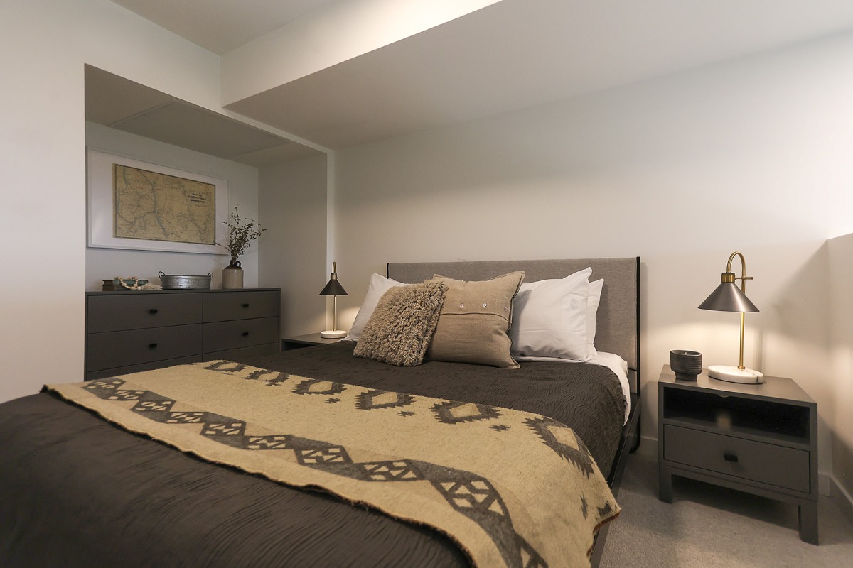 Red Mountain Resort, The Crescent - queen bedroom in the loft