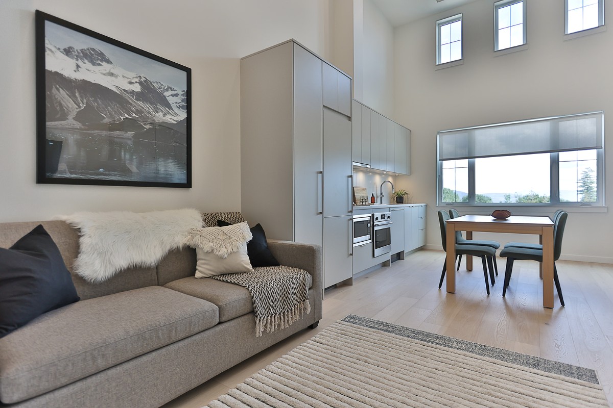 Red Mountain Resort, The Crescent - open plan living, kitchen and dining space