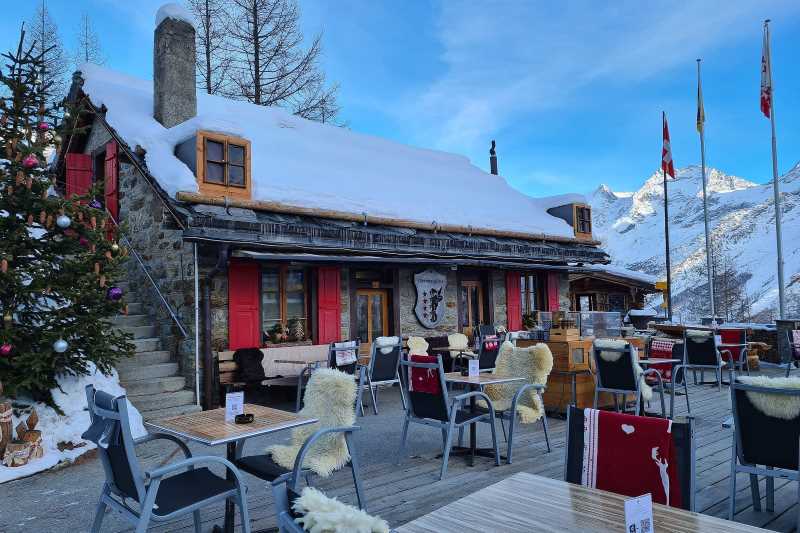 restaurant-gletschergrotte-winter-12_800px.jpg